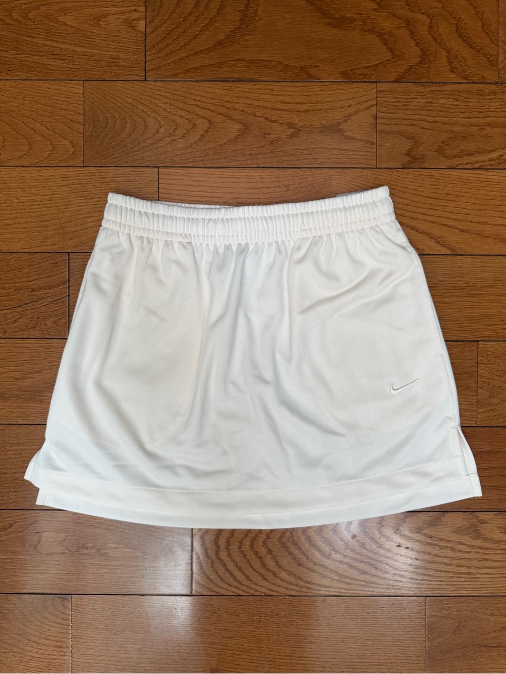 Nike White Performance Mini Skirt with Elastic Waistband